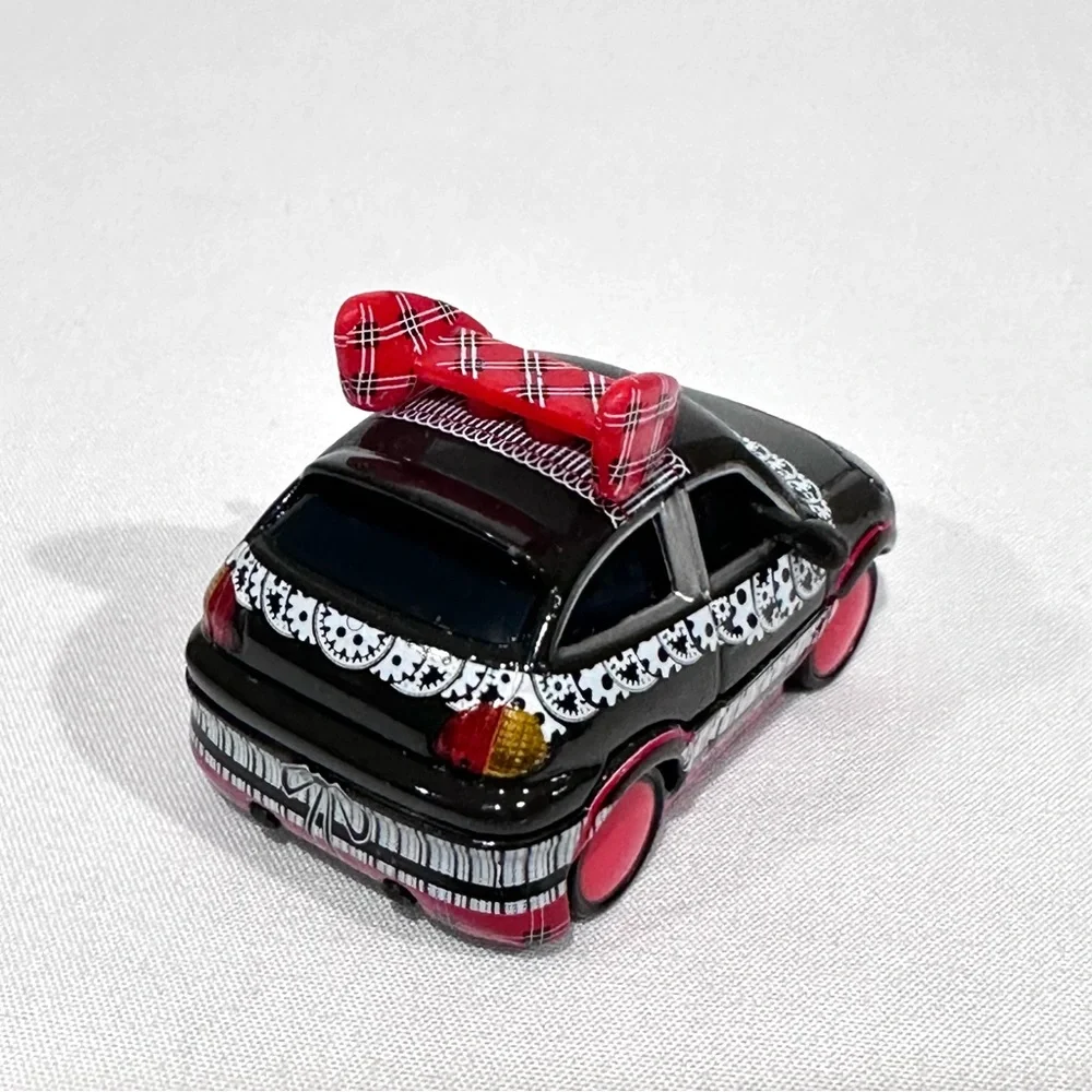 Disney Cars 2 Shigeko, Okuni, Chisaki Tokyo Party Set